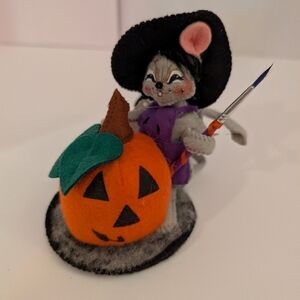NWT Annalee 5 in Pumpkin Painter/Halloween Mouse with Witch Hat with Pumpkin